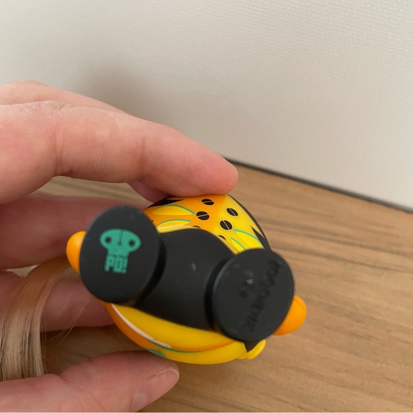 Kidrobot Art of War Dunny Patricio Oliver Set of Three Knights Yellow Red Teal - Picture 10 of 13